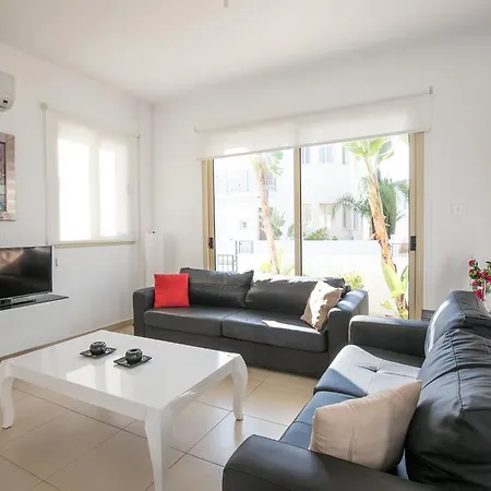 Palm Villa *