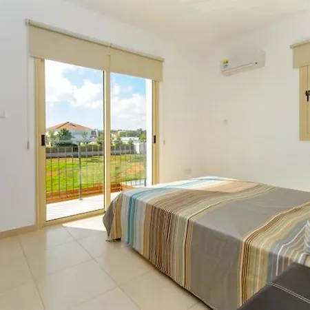 Palm Villa Protaras