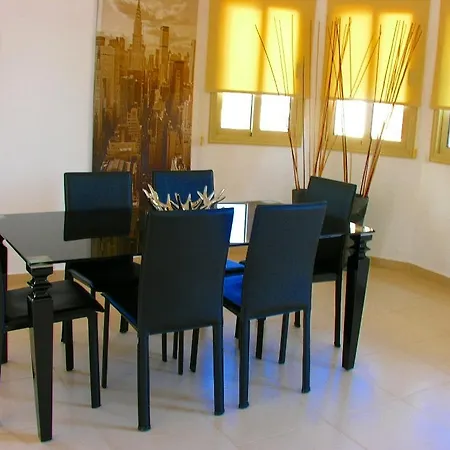Villa Palm *